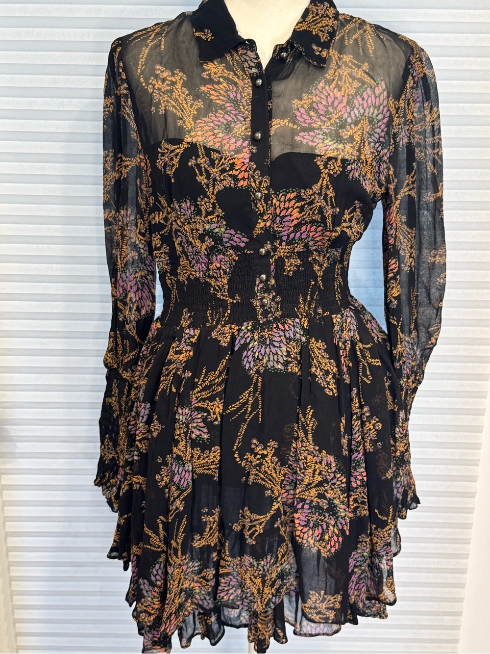 Free People Fake Pretend Black Floral Long-Sleeve Tiered Mini Dress 1040 - Picture 2 of 6